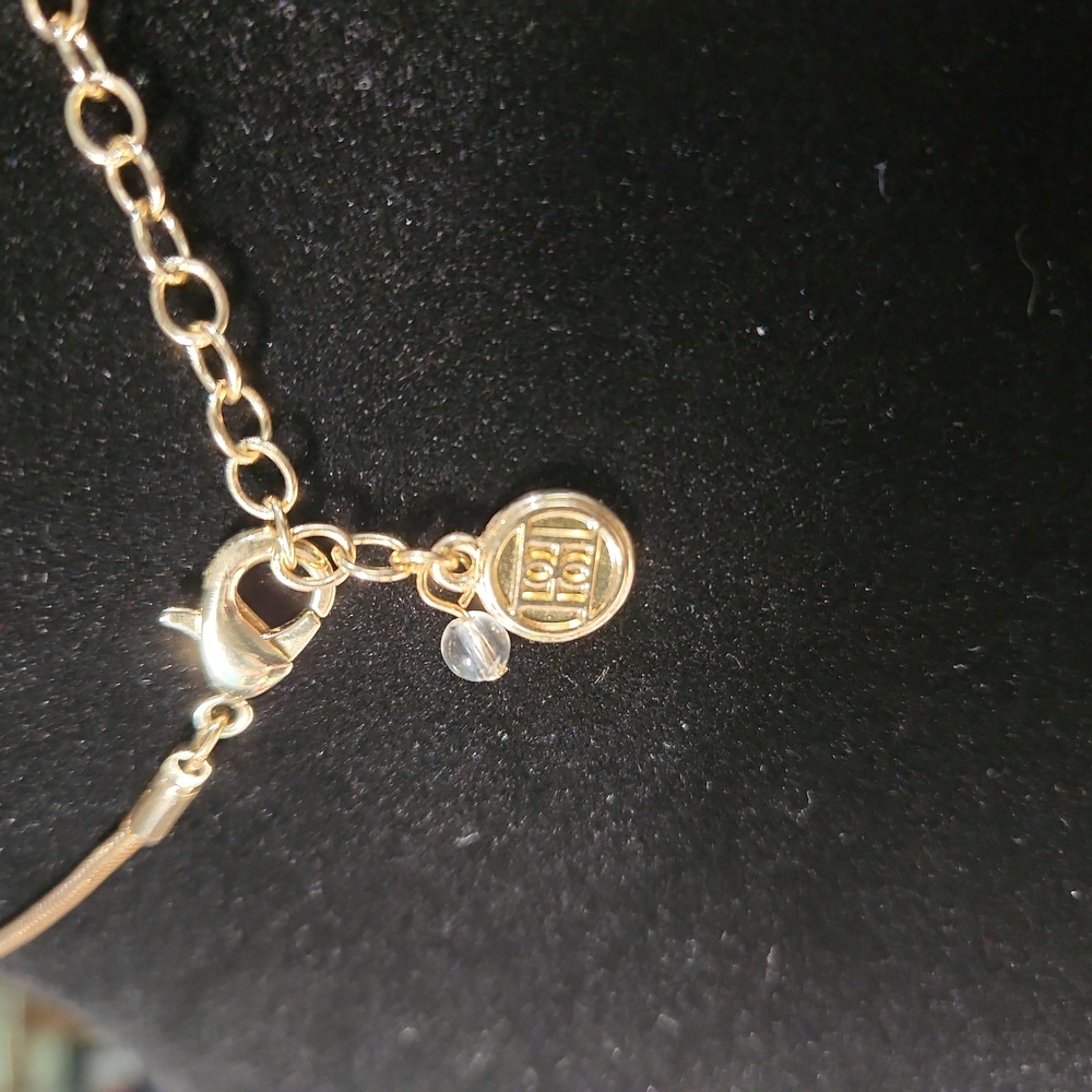 Gold Pendant Necklace with Rhinestones